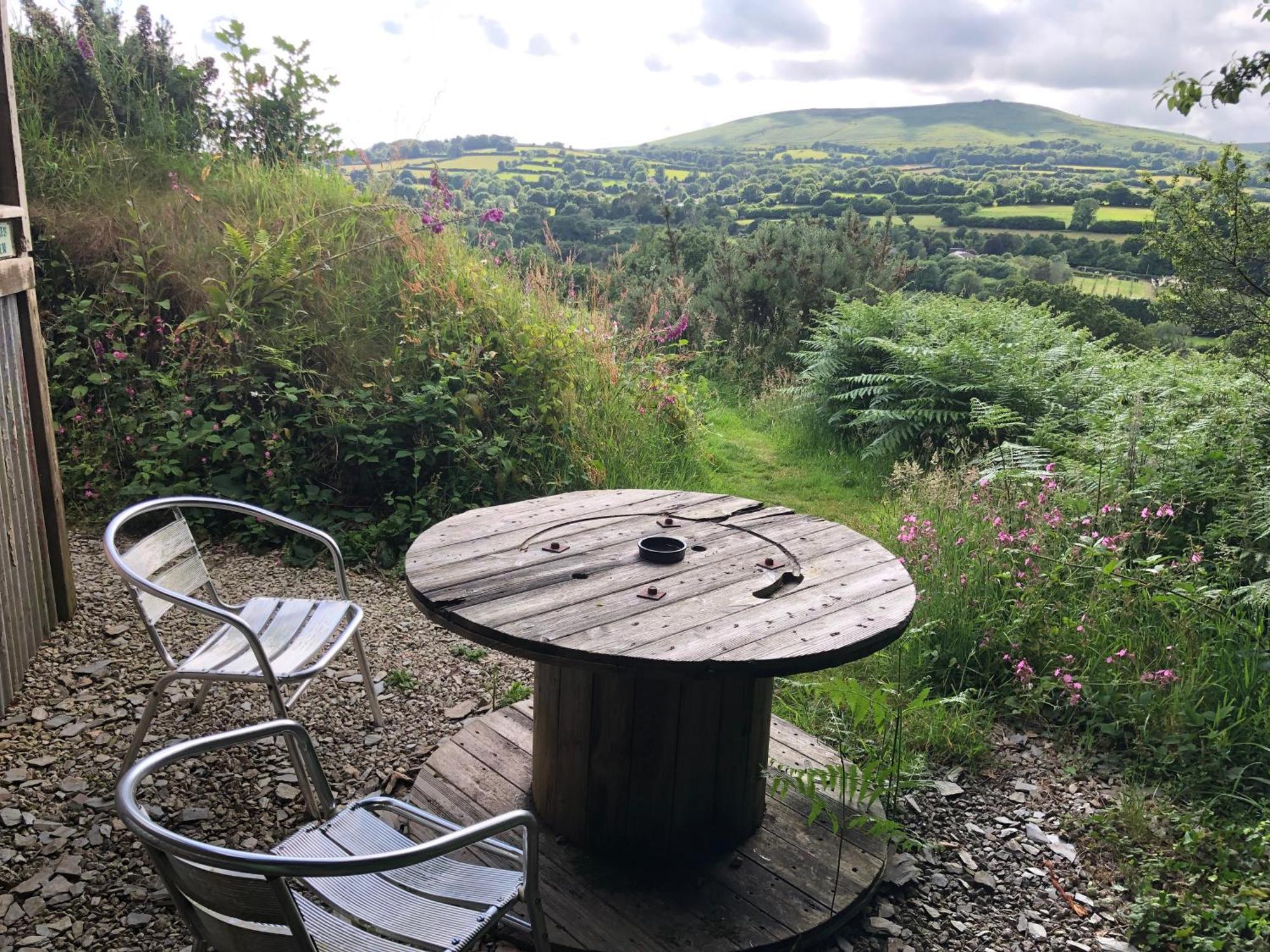 Foxesden, Unique Eco Cabin, Dartmoor Views South Brent Exteriér fotografie